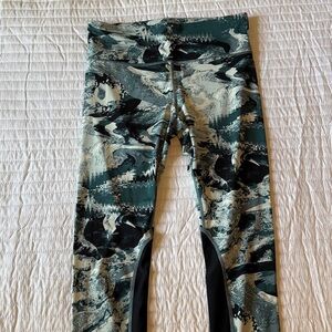 Under Armour women’s leggings